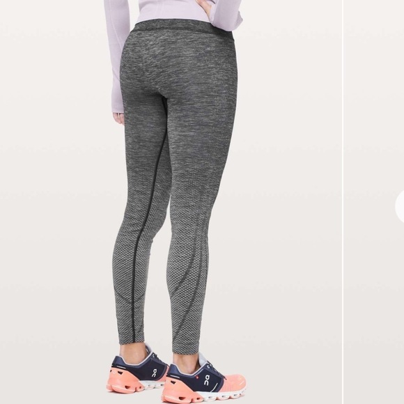 Lululemon Ready to Run Tight size 4 Evanescent - Picture 11 of 13
